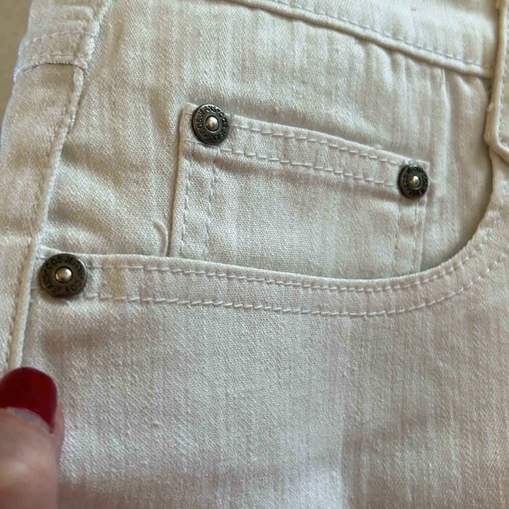 Cos Jeans NWOT Cool White Women's Embellished Bermuda Shorts Size 14 🤍 - Picture 7 of 12